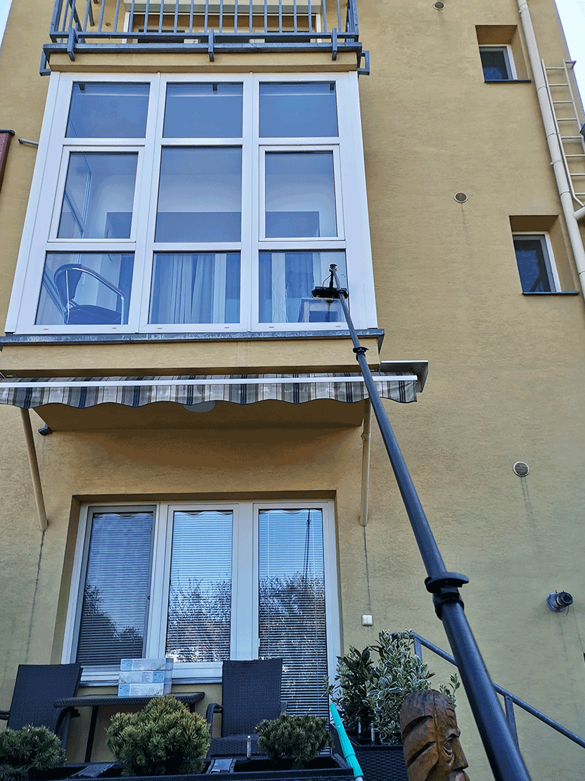 Mytí prosklených teras a balkónů 3